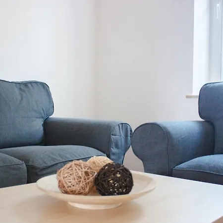 Schone Ferienwohnung Nr 6 Apartment *