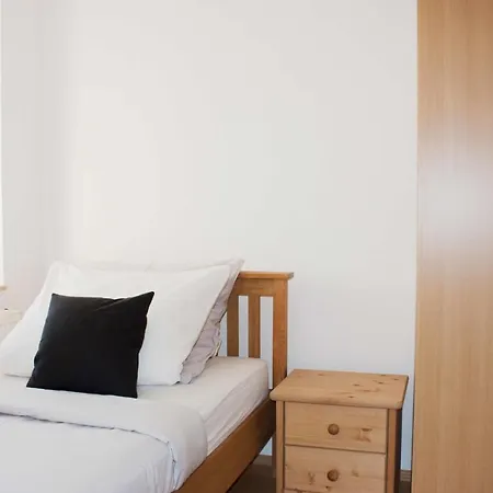Schone Ferienwohnung Nr 6 Apartment Halle (Saale)