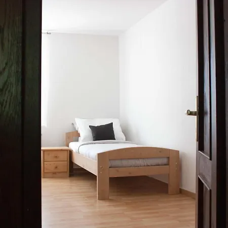 Schone Ferienwohnung Nr 6 Apartment *